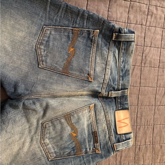Nudie Jeans Straight Fit in Faded Blue - Picture 5 of 10